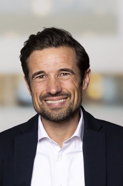 Profilbillede af Rasmus Larsen, Kundedirektør Private Banking