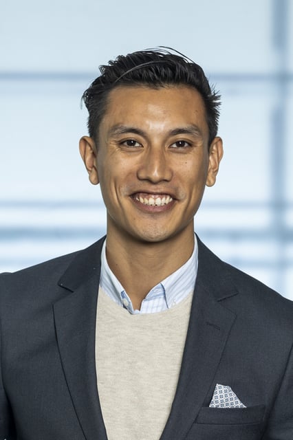 Profilbillede af Zachary Santos Reyes, Privatrådgiver